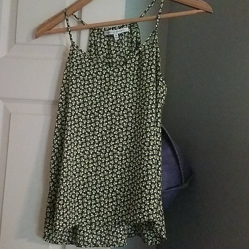 Size XS Collective Concepts tank